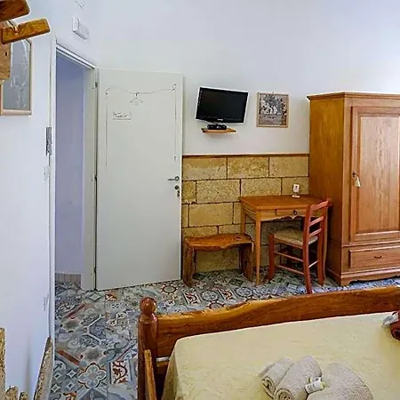 Antico Borgo Marchese فندق مبيت وإفطار 4*