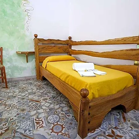 فندق مبيت وإفطار Antico Borgo Marchese 4*