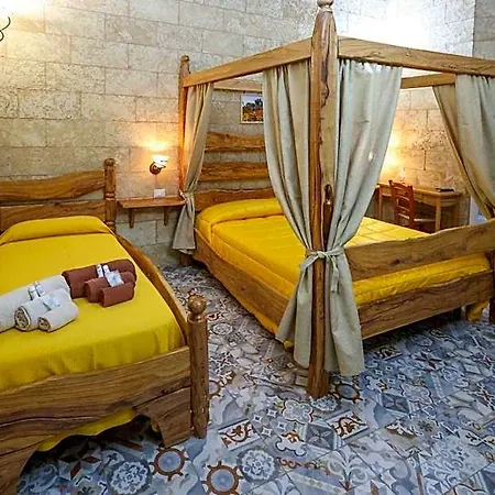 Antico Borgo Marchese فندق مبيت وإفطار 4*